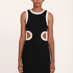 MINI DOLCE DRESS | BLACK 10 MINI DOLCE DRESS | BLACK -Outlet Attirion Store Dana Dress Buff Black 3 Looks 016 edit web