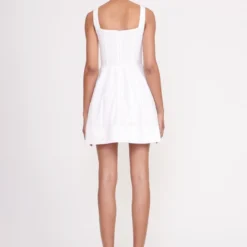 MINI SUTTON DRESS | WHITE -Outlet Attirion Store Mini Sutton Dress White 00498 web 3bea895a 9ec3 46f6 83b1 f37ddd8ac4ef