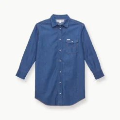 STAUD + WRANGLER THE OVERSIZED WESTERN | DARK RINSE -Outlet Attirion Store STAUD THEOVERSIZEDWESTERN WOVENSHIRT DARKRINSE WRANGLER 23 ECOM 1