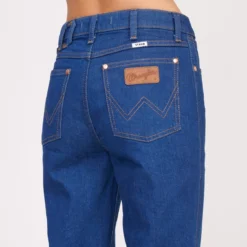 STAUD + WRANGLER THE STRAIGHT CUT JEAN | DARK RINSE -Outlet Attirion Store Wrangler 0899 web