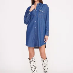 STAUD + WRANGLER THE OVERSIZED WESTERN | DARK RINSE