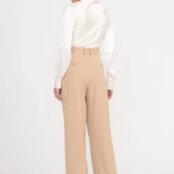 BOGART TOP | IVORY -Outlet Attirion Store bogart top ivory 2 71ead799 ae63 4dc4 9990 34d1711123e3