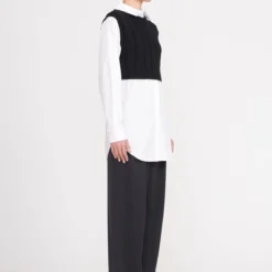 COOPER TOP | BLACK WHITE -Outlet Attirion Store cooper top black white 3 dbdc1af1 019c 4ac5 9185 4391391584fb