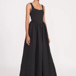 MAXI LANDSCAPE DRESS | BLACK -Outlet Attirion Store fall 23 1314 web
