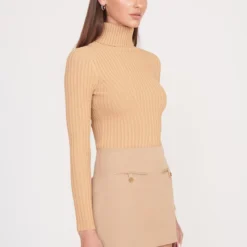 JACE TOP | CAMEL -Outlet Attirion Store jace top camel 7 4cc70a1d 0a82 4ee3 8826 20117e4a9e32