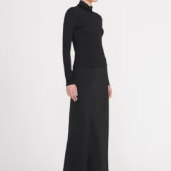 TURA SKIRT | BLACK -Outlet Attirion Store tura skirt black 4 fb225bce 43d0 4dd3 a7c4 2316b99b99b4